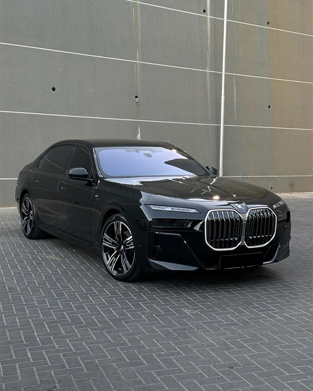 BMW 730