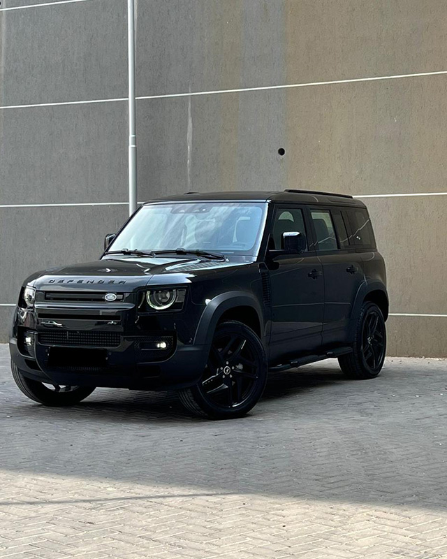Land Rover Defender